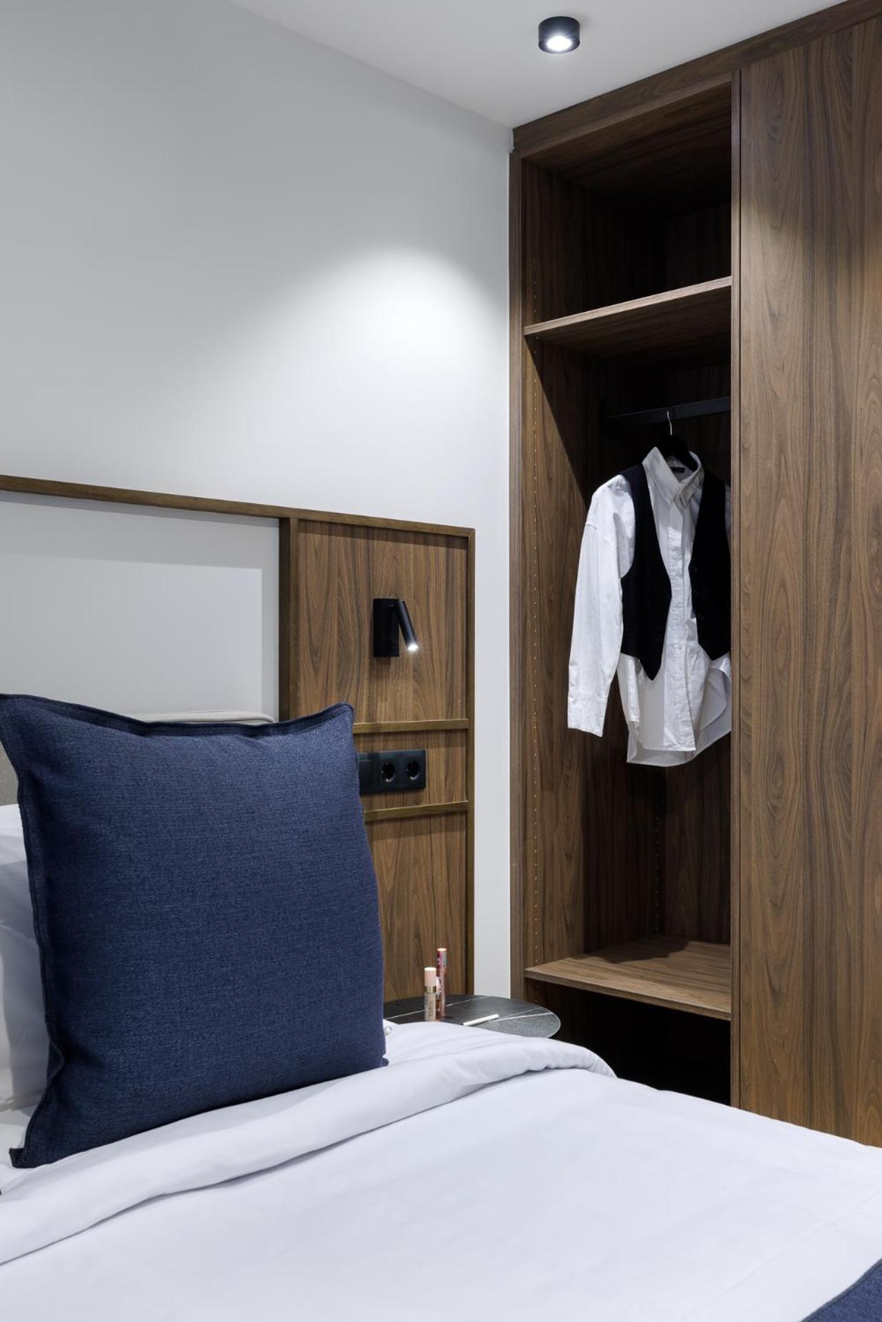 More By Zoia Living Athens Ngoại thất bức ảnh